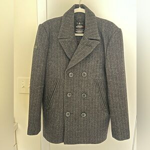 Superdry Double Breasted Herringbone Peacoat 
Sz: Large (runs small fits medium)